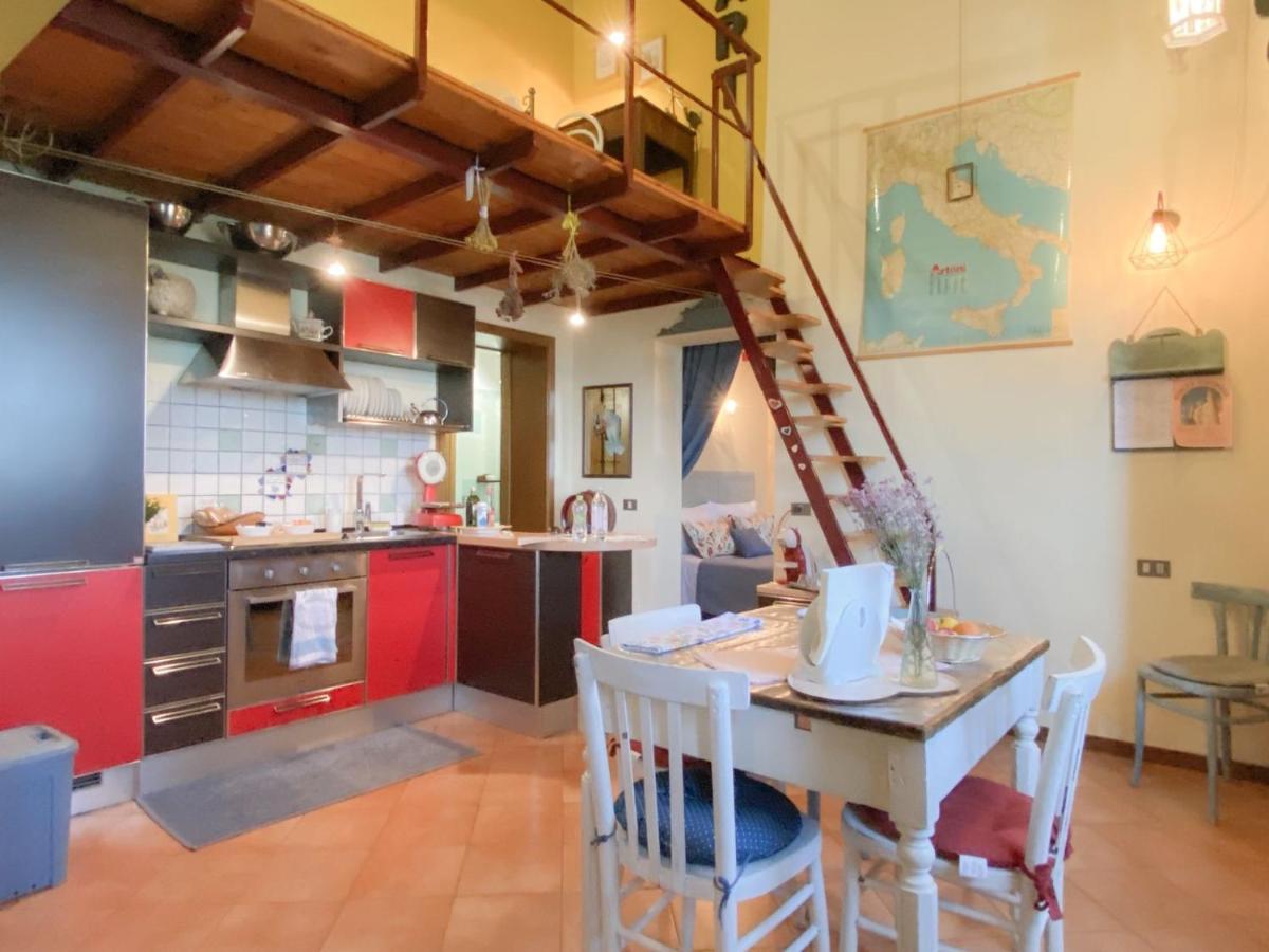 Ca' Tomassino Holiday Apartments Ουρμπίνο Εξωτερικό φωτογραφία