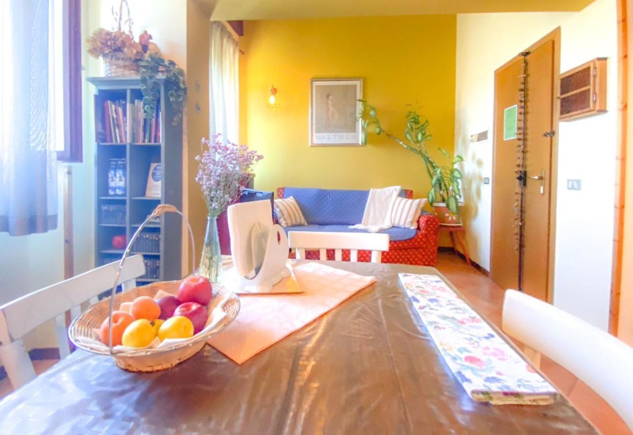 Ca' Tomassino Holiday Apartments Ουρμπίνο Εξωτερικό φωτογραφία