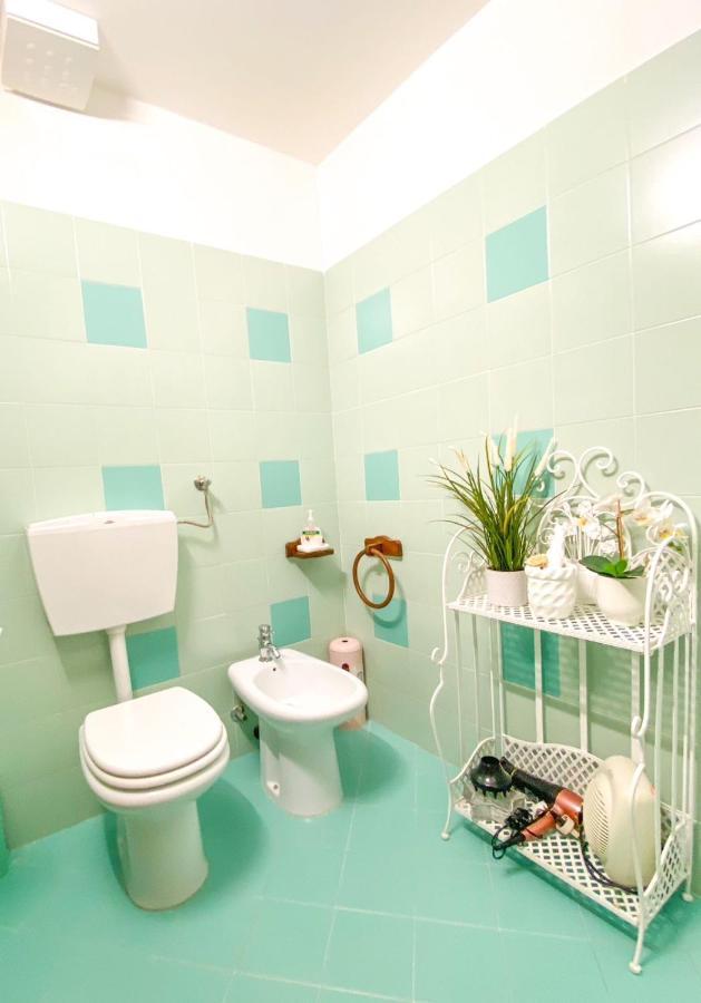 Ca' Tomassino Holiday Apartments Ουρμπίνο Εξωτερικό φωτογραφία
